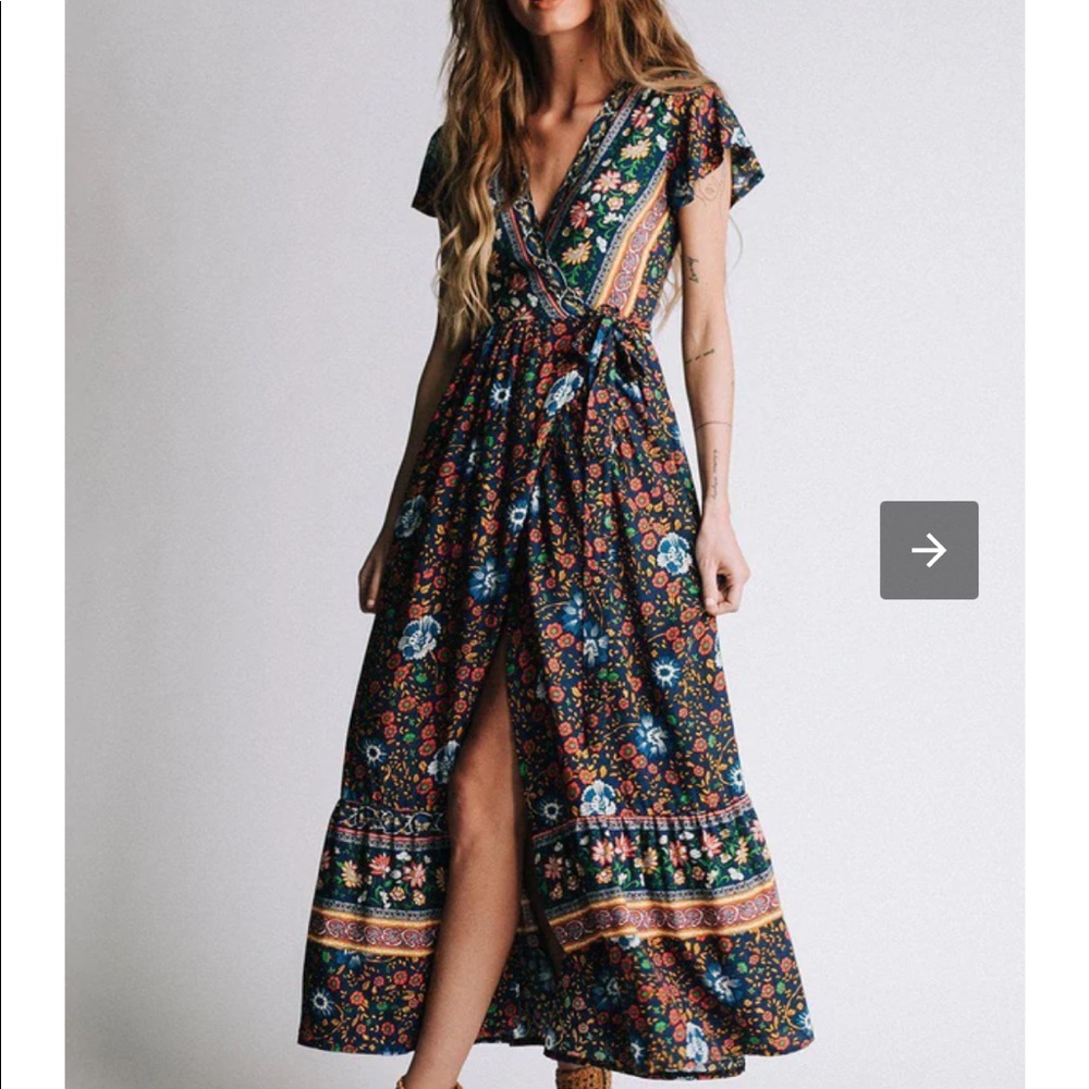 2 NWOT Clad and cloth milano dress size small $30 for both